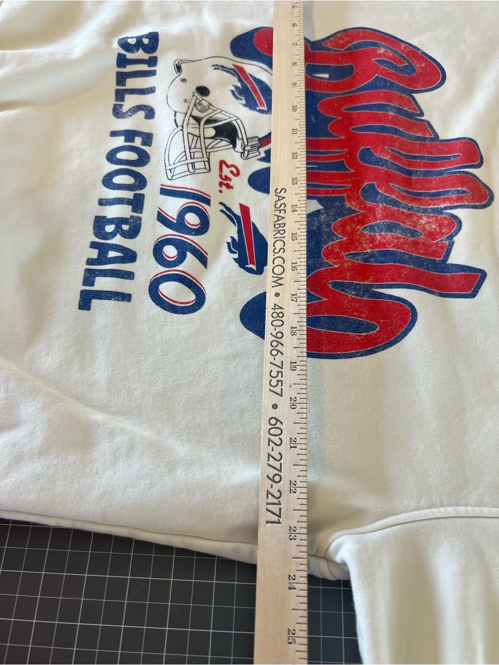 Buffalo Graphic Crewneck Sweatshirt - White/Red/Blue - Picture 8 of 10
